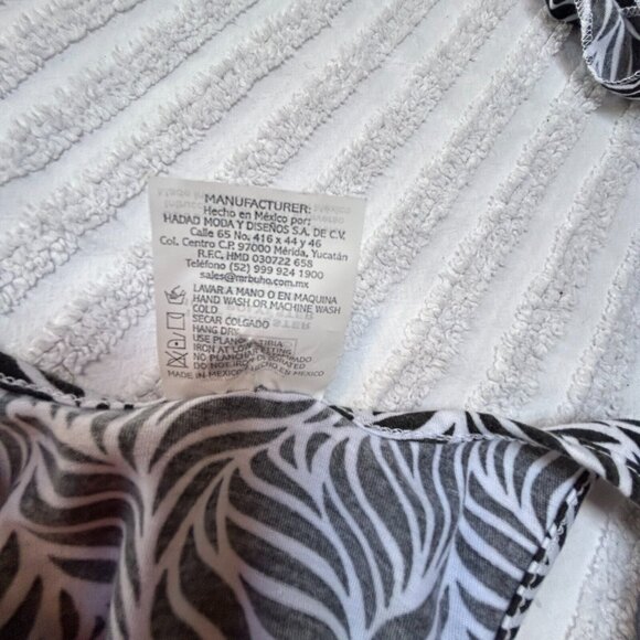 Mr. Buho Women's Sleeveless Dahlia Sundress Hi-Low Hem Lightweight Black Medium - Picture 4 of 8